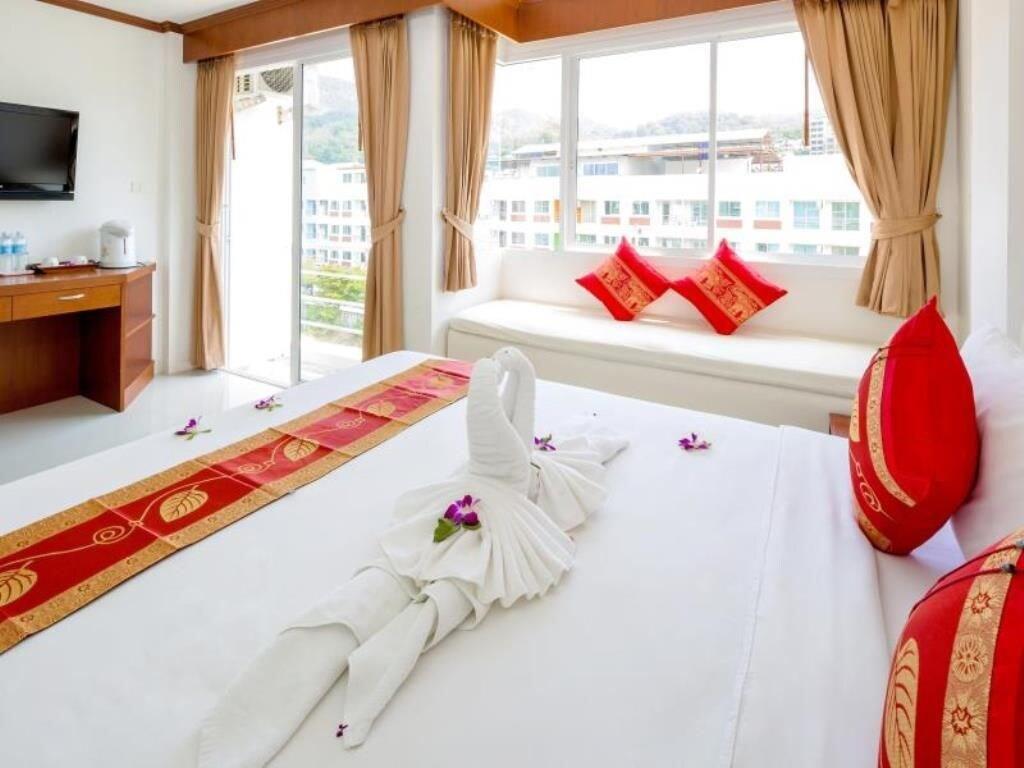 Отель Phusita House 2 Patong Экстерьер фото