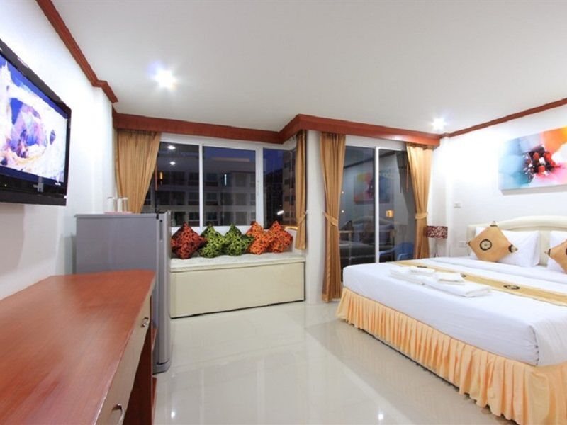 Отель Phusita House 2 Patong Экстерьер фото